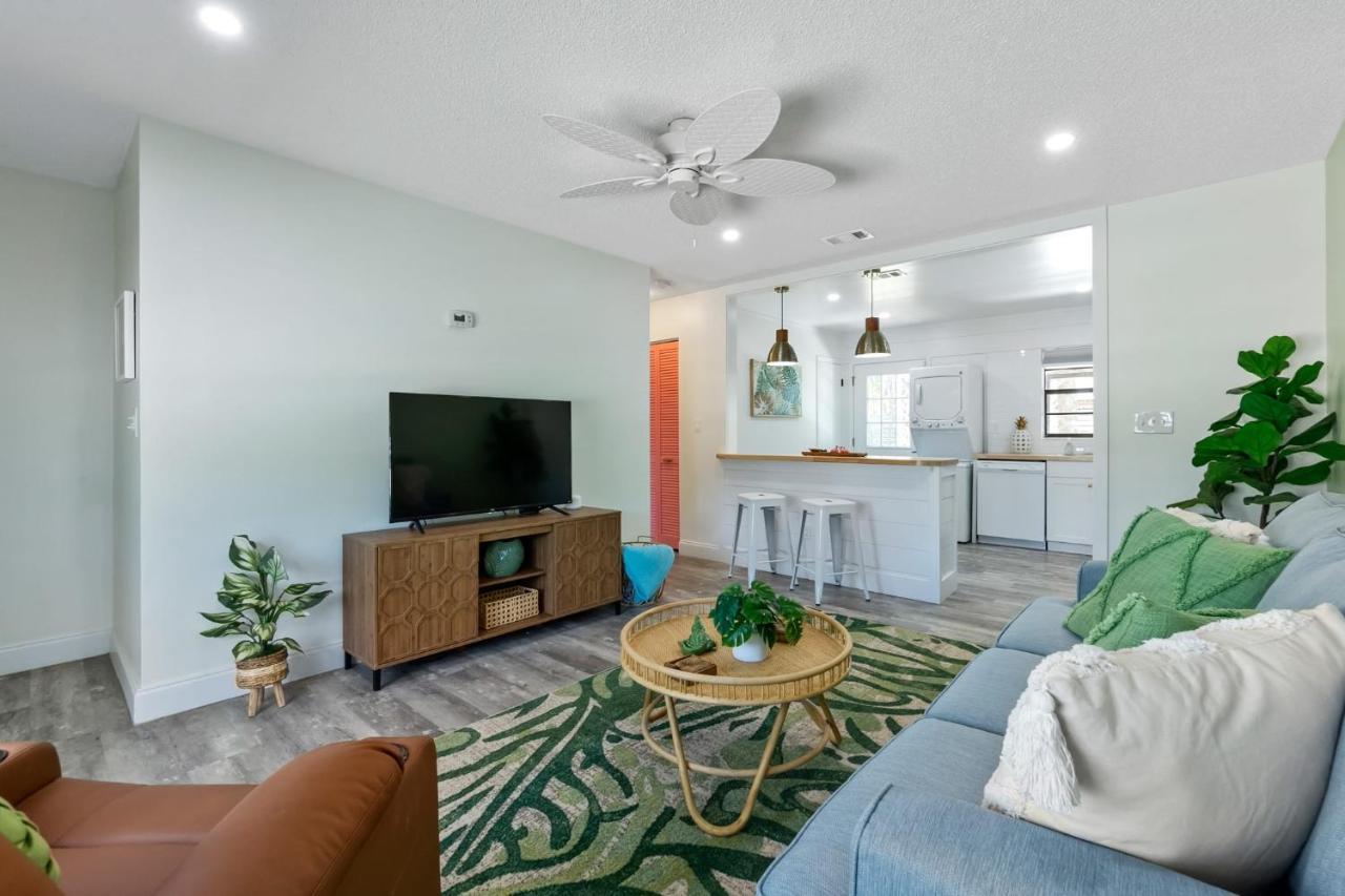 Apartment Paradise Palms- Tropic Suite- Pool - Steps To Ocean - 10 Min To Downtown