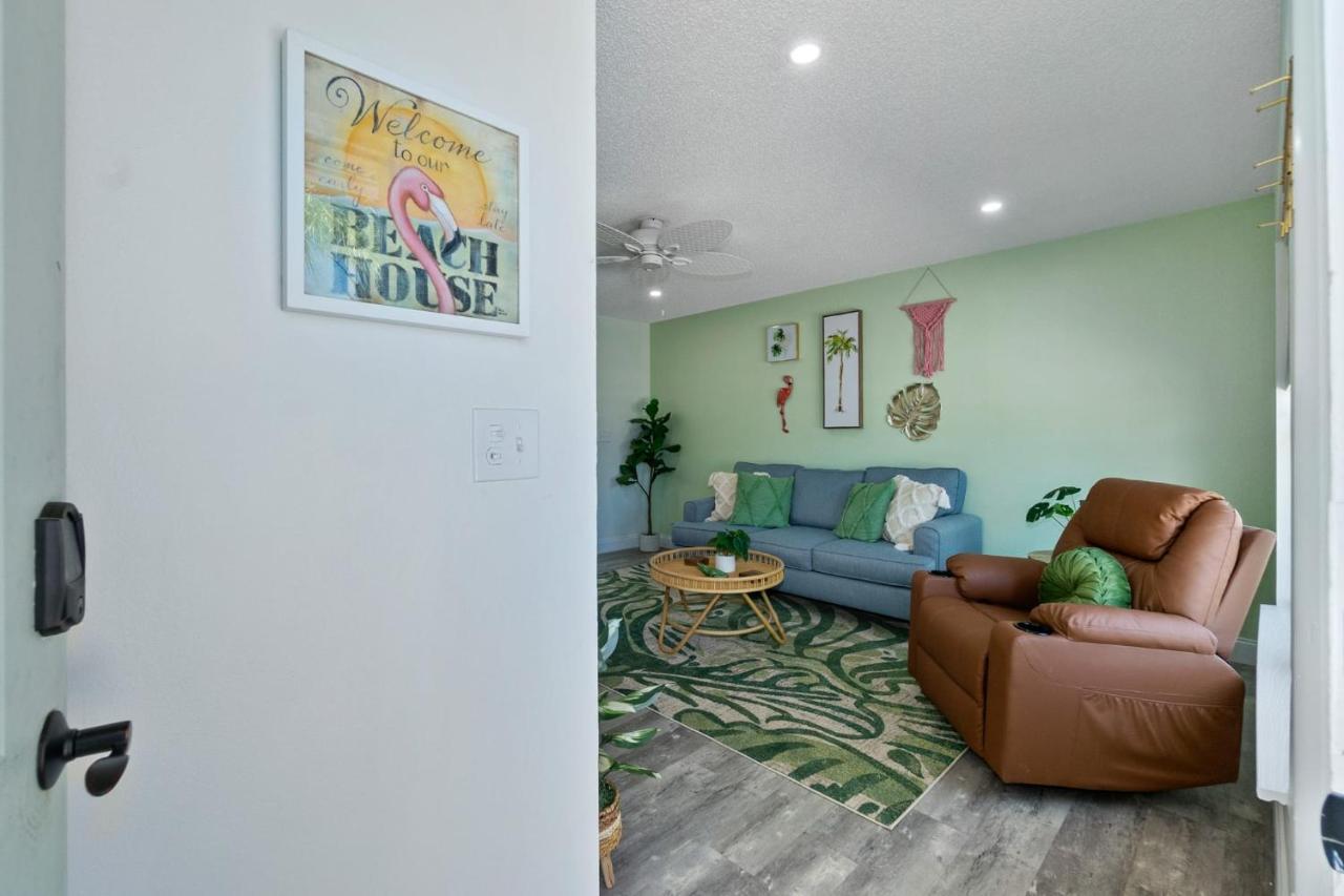 Paradise Palms- Tropic Suite- Pool - Steps To Ocean - 10 Min To Downtown St. Augustine